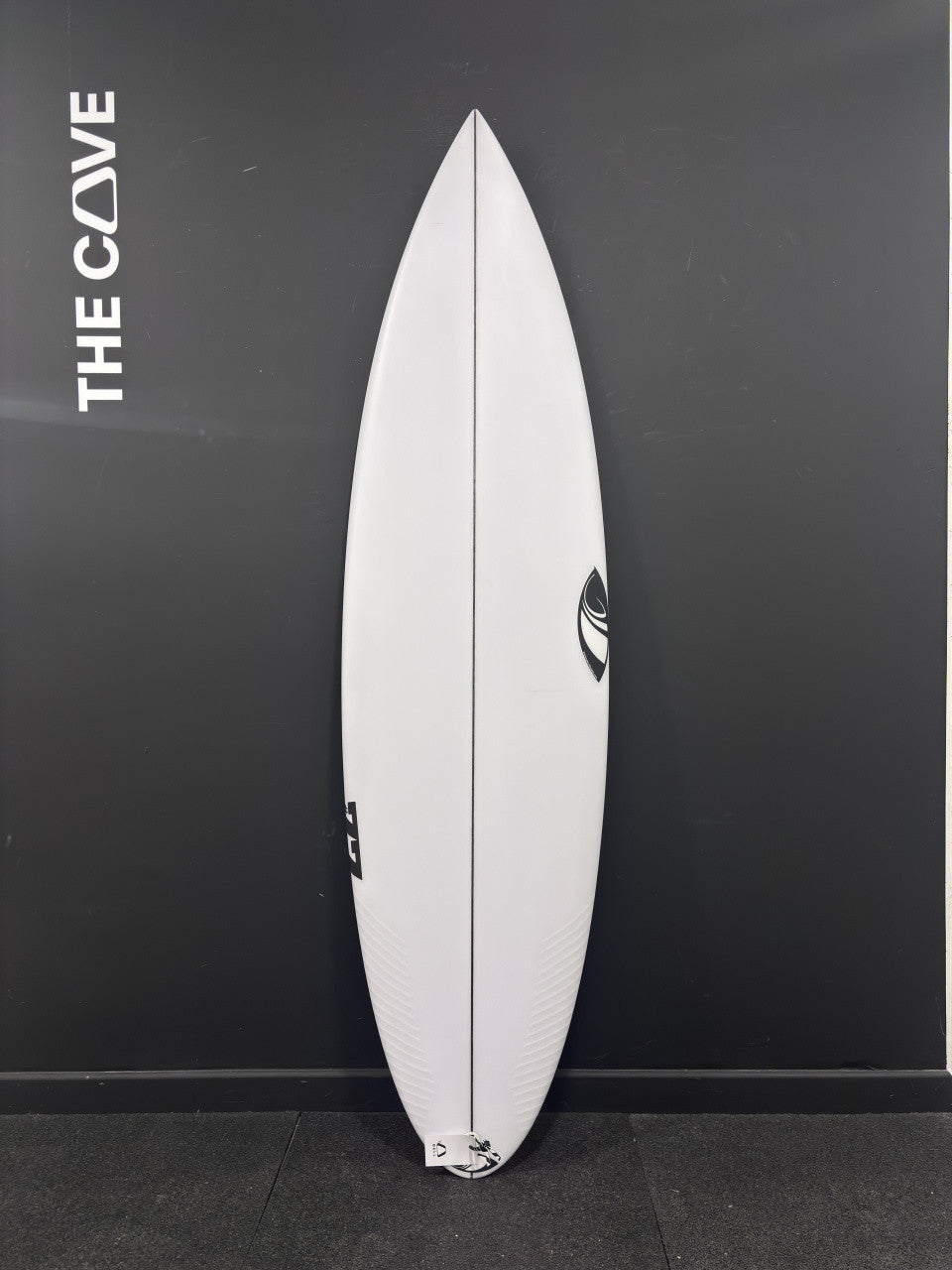 #77 6'0" x 19" X  2 1/2" - 28.90L, Round, 3x  Futures Fin Boxes, PU [New] - ID:1088230